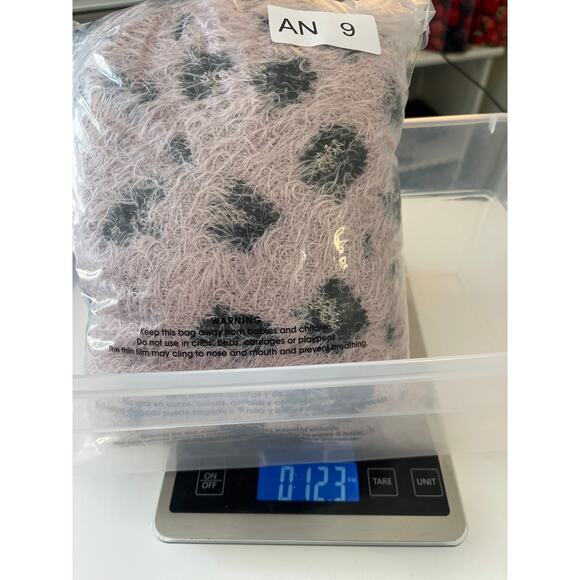 Candie's Blush Pink Cheetah Print High Neck Fuzzy Sweater Soft Size Womens Small - Picture 7 of 7